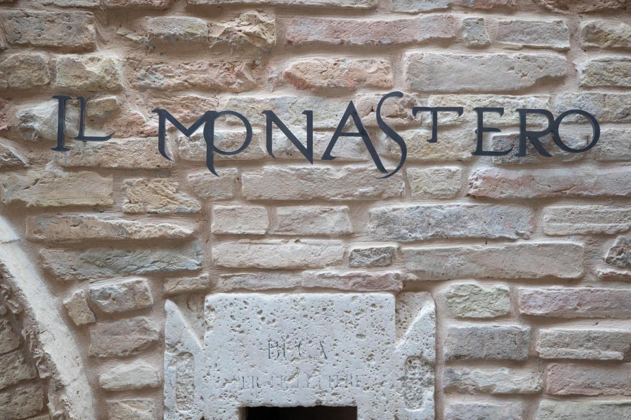 The Monastery - Unique Vacation Home Monteprandone Extérieur photo