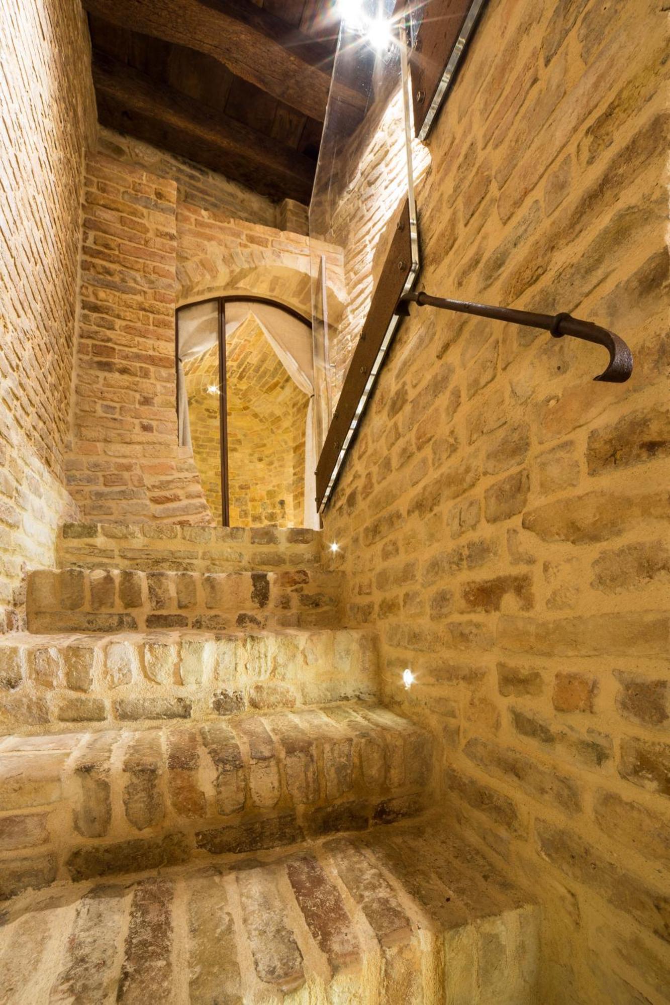 The Monastery - Unique Vacation Home Monteprandone Extérieur photo